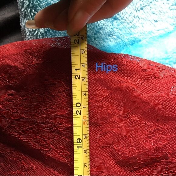 Formal JJs house red dress 📏measurements in pics - Picture 3 of 6